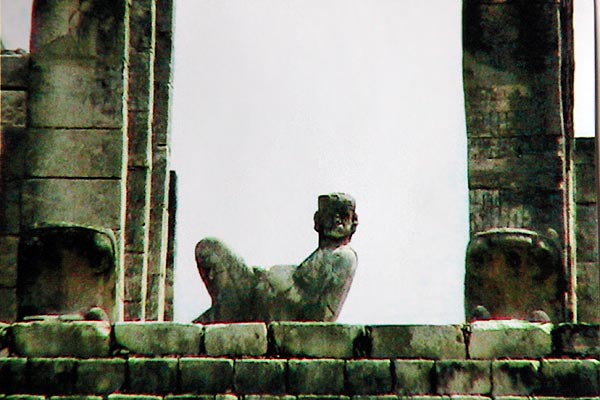 La statue du Chac Mool La statue du Chac Mool