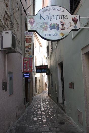 Ruelle à Krk.