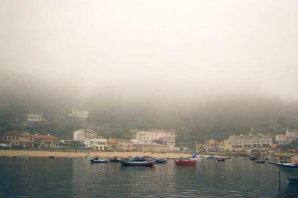 Brume sur un mouillage en Galice.
