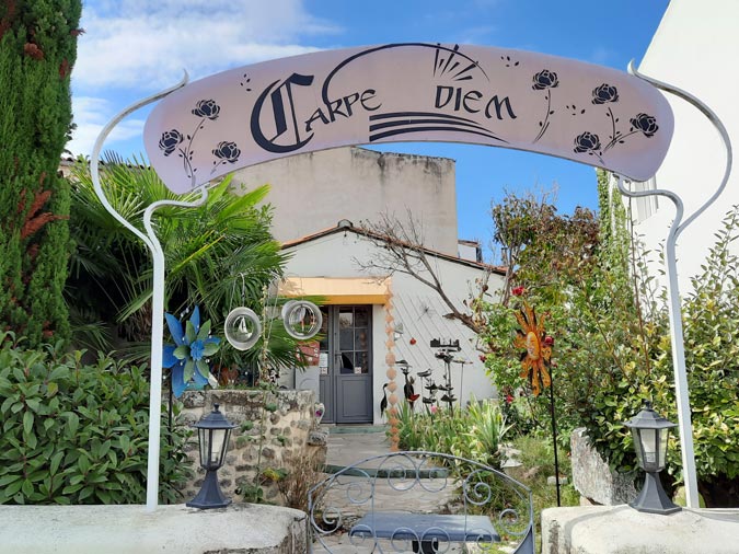 March&eacute; des artisans &agrave; Mornac