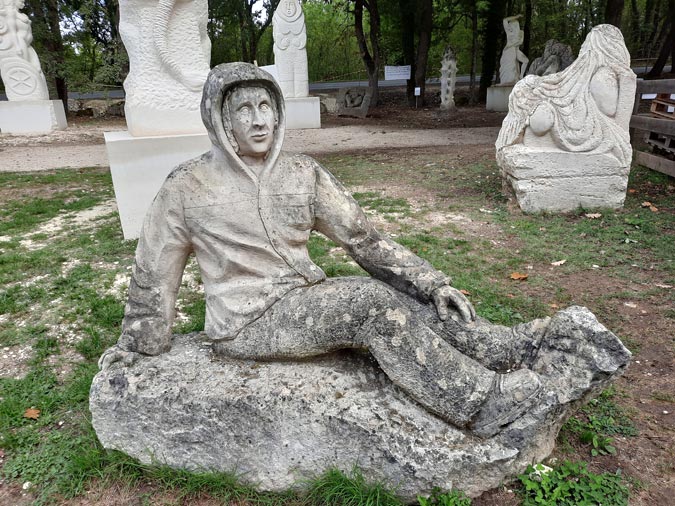 Port d'Envaux Port d'Envaux