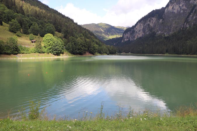 Lac de Montriond Lac de Montriond