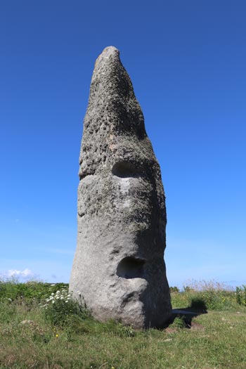 Menhir de Cam Louis