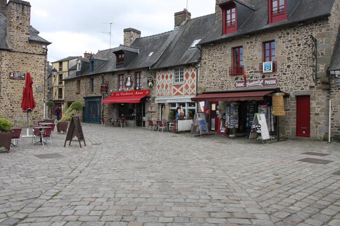 Foug&egrave;res