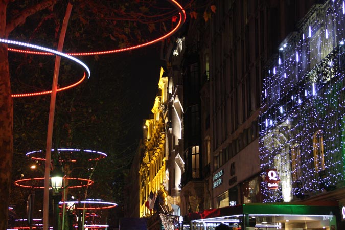 Champs Elysées.