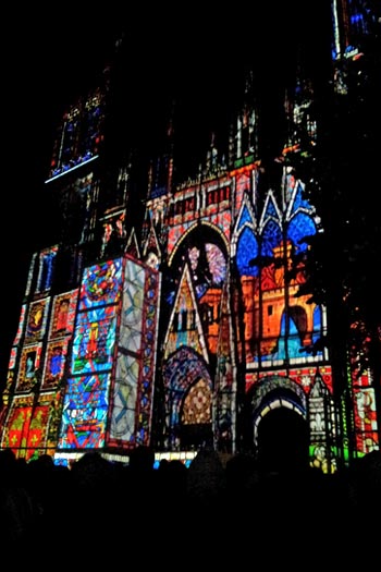 Illumination Cath&eacute;drale