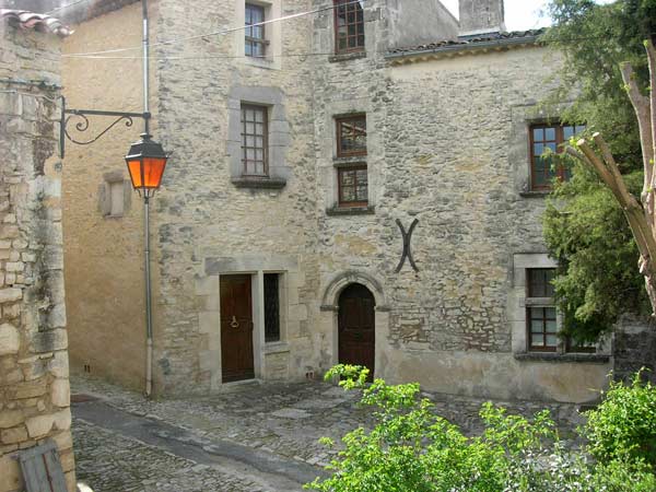 Rue Torse à Dauphin.