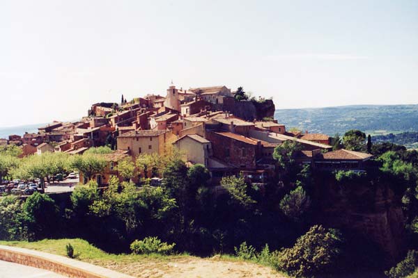 Roussillon. Roussillon.
