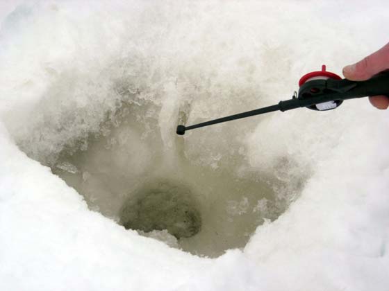 Pêche au trou Pêche au trou