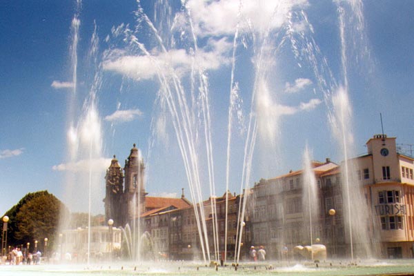 Jeux d'eaux à Braga, un autre aspect du Portugal.