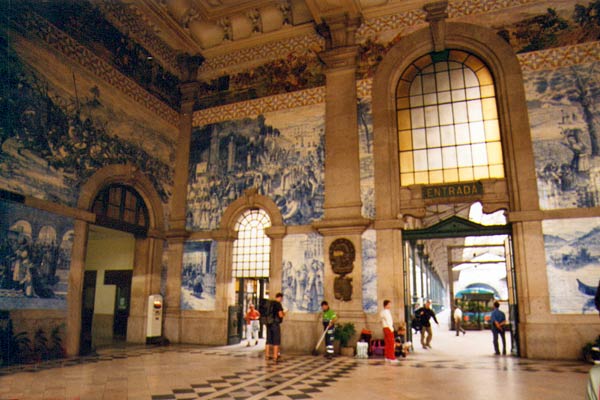 La gare de Porto. La gare de Porto.