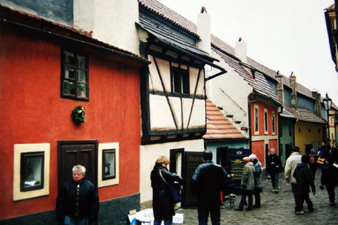 Ruelle d'or, sur le site du château.