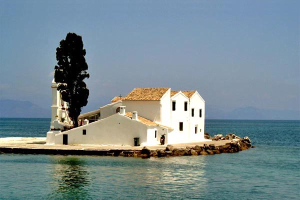 Ile de Kanoni Ile de Kanoni
