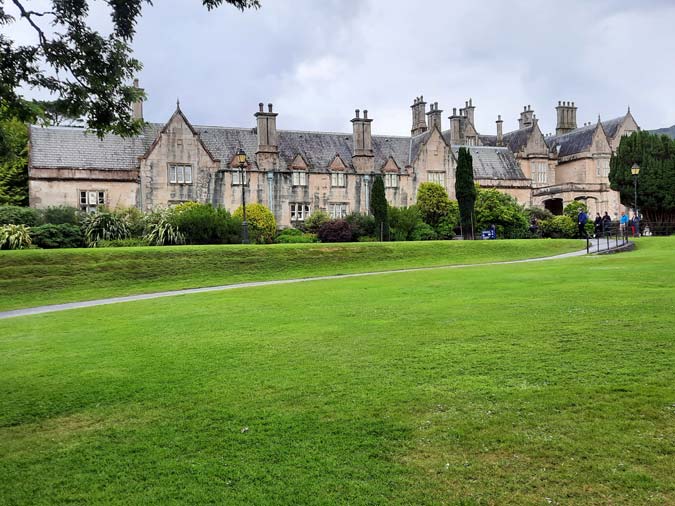 Muckross-House
