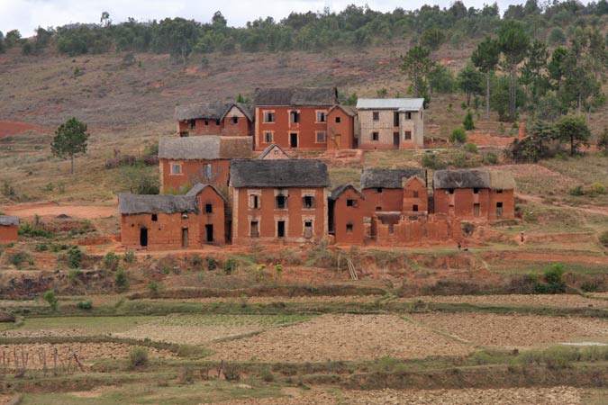 Maisons en latérite.