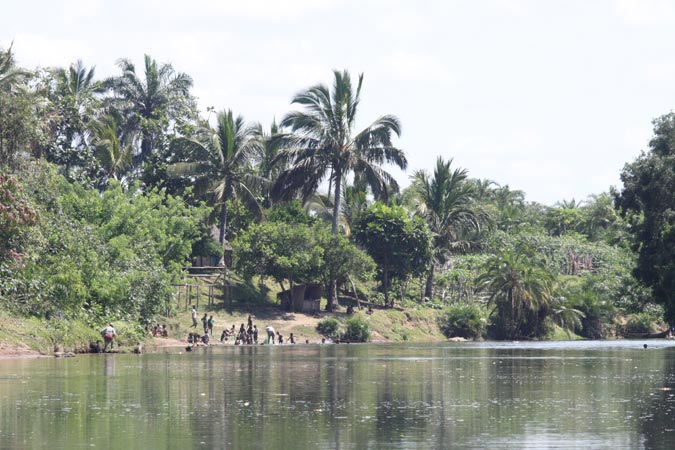 Canal des Pangalanes.